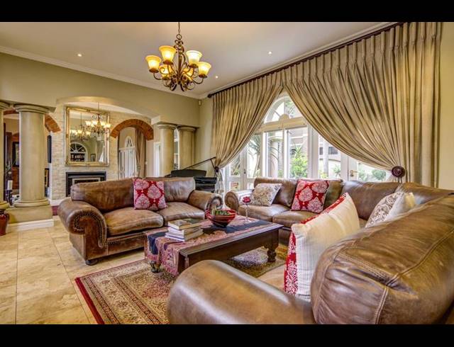 4 BEDROOM HOUSE FOR SALE IN SUNWARD PARK